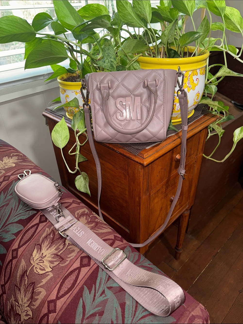 Steve Madden Quilted Crossbody Bag in Mauve